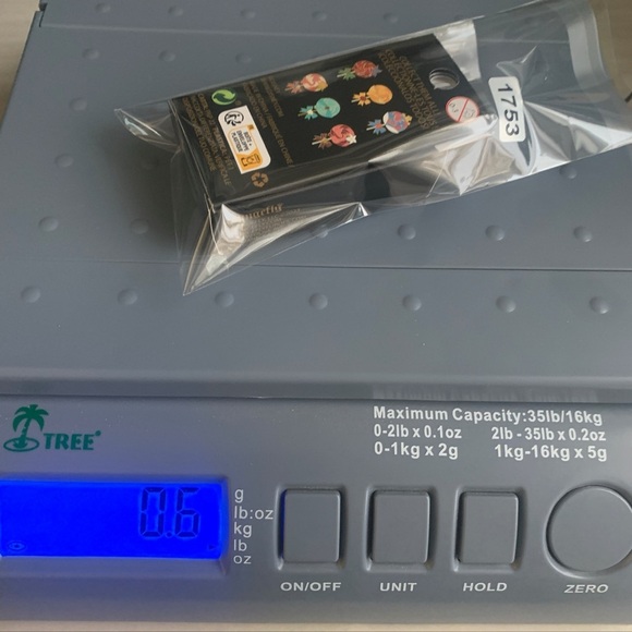 1753 Disney + Loungefly Princess Lollipop Mystery Pin Moana - Picture 3 of 3